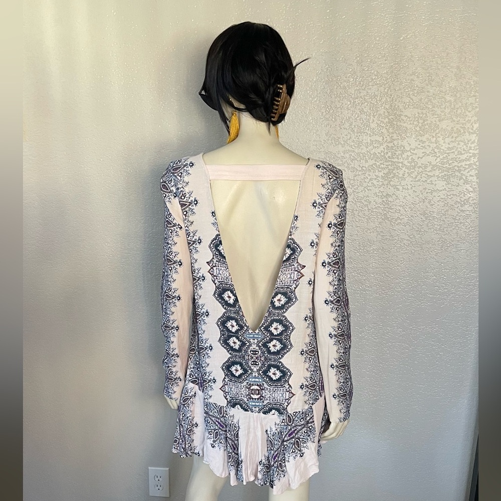 Free People - Picture 3 of 9